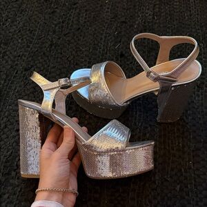 TOP Moda Shimmering Silver Platform heels